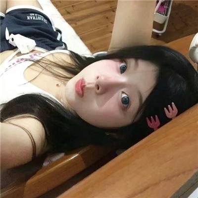 偷吻